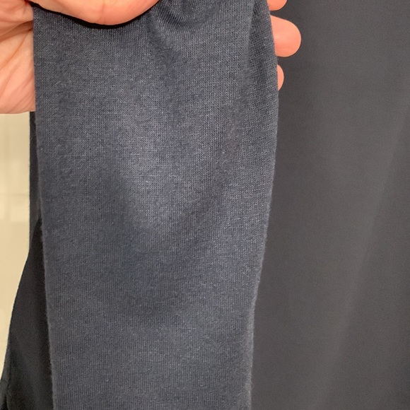 Ann Taylor long sleeve shirt in Medium - Picture 3 of 8